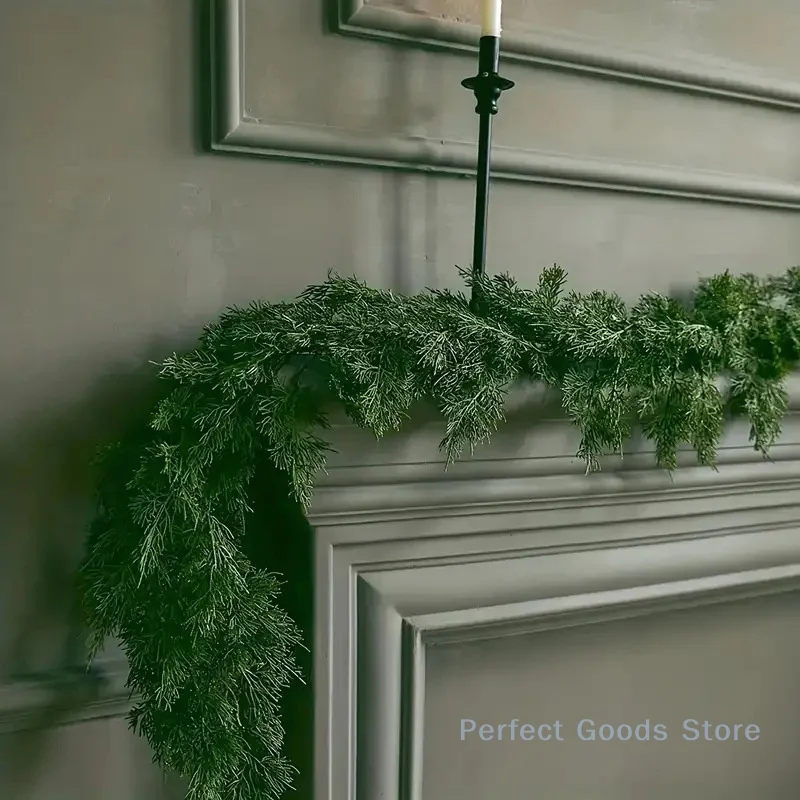 

Natural Feel Xmas Norfolk Pine Strand, Fake Seasonal Garland with Sham Pine Needles, Richly Green Bogus Garland