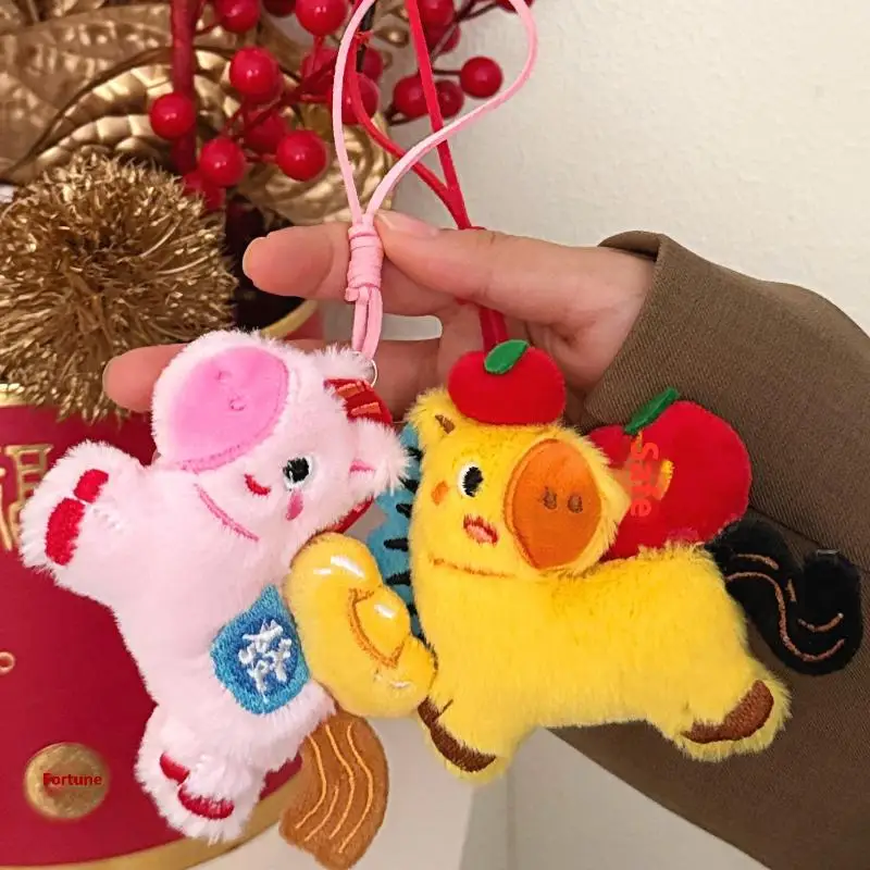 لطيف الكرتون الحصان سنة دمية قلادة أفخم المفاتيح Kawaii السنة الجديدة محشوة دمية سحر ظهره حقيبة يد قلادة اكسسوارات هدية