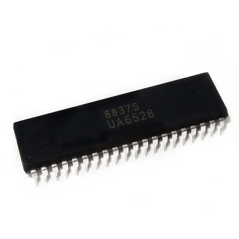 5PCS UA6528 6528 2SD1555 D1555 2SD998 D998 AT89C51RC-24PU AT89C51RC Z0842006PSC Z0842006PEC Z80 PIO S202S02