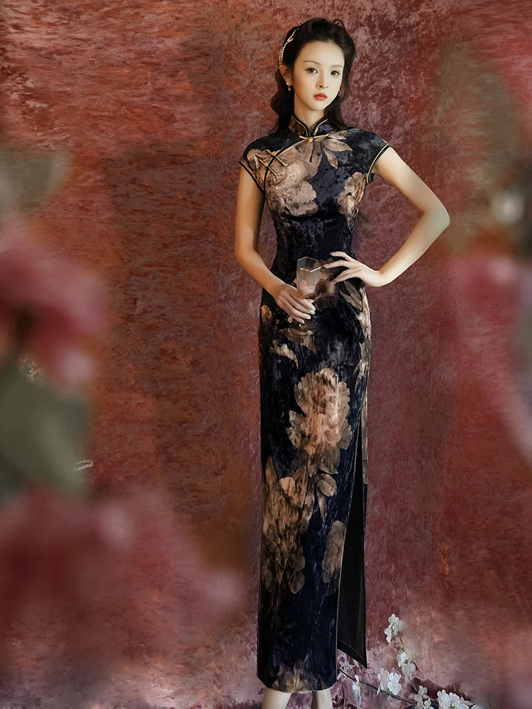 

Женское бархатное платье в традиционном китайском стиле, новая версия, для повседневной носки, с цветочным узором, из полиэфирного волокна