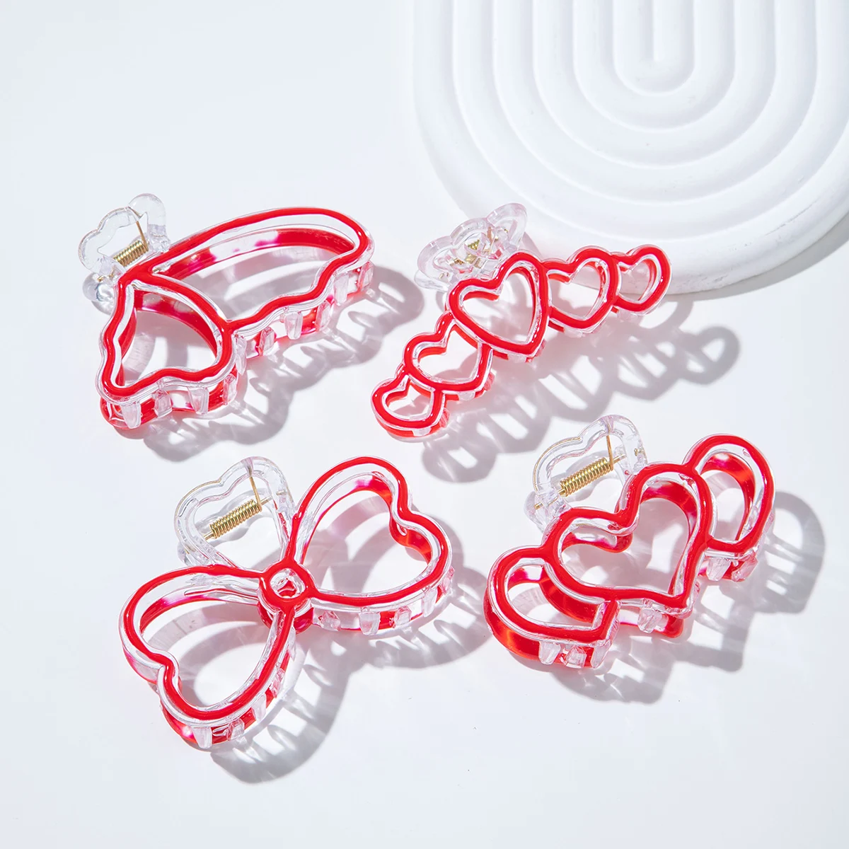 Niedliche geometrische Herz-Liebes-Haarklammern aus Kunststoff, trendige Haarnadeln für den Hinterkopf, Haarspangen, Haarspangen für Frauen und Mädchen, Haar-Accessoires