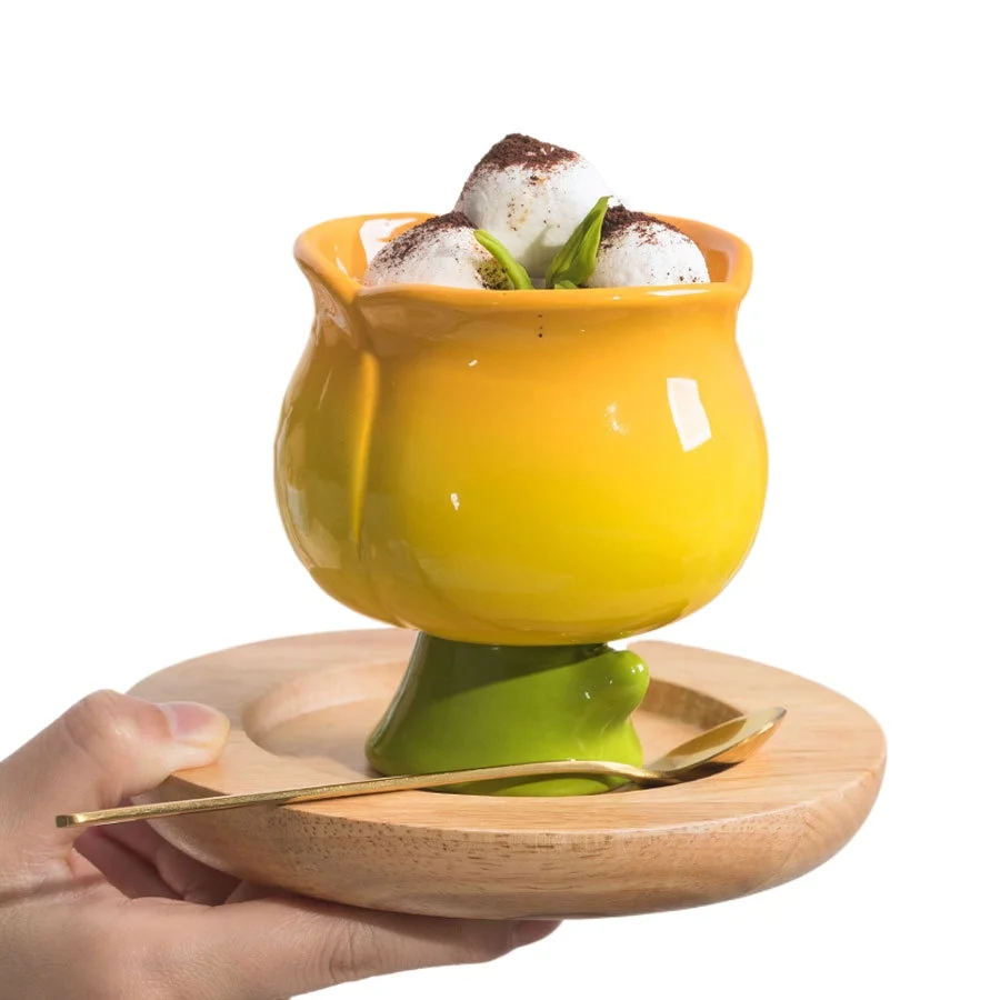 Creative Hand Pinched Irregular Tulip Flower Gradient Ceramic Ice Cream Cup Cute Hand Painted Dessert Cups Decorative Drinkware