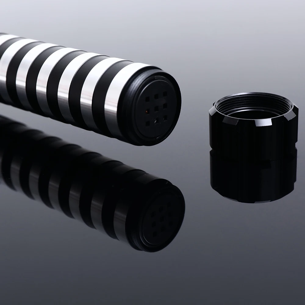 Darksaber RGB 16 لون مقبض معدني لعبة السيف الضوئي مقبض ألمونيوم سيف ليزر مع ضرب تأثير الصوت FX Duel Lightsaber