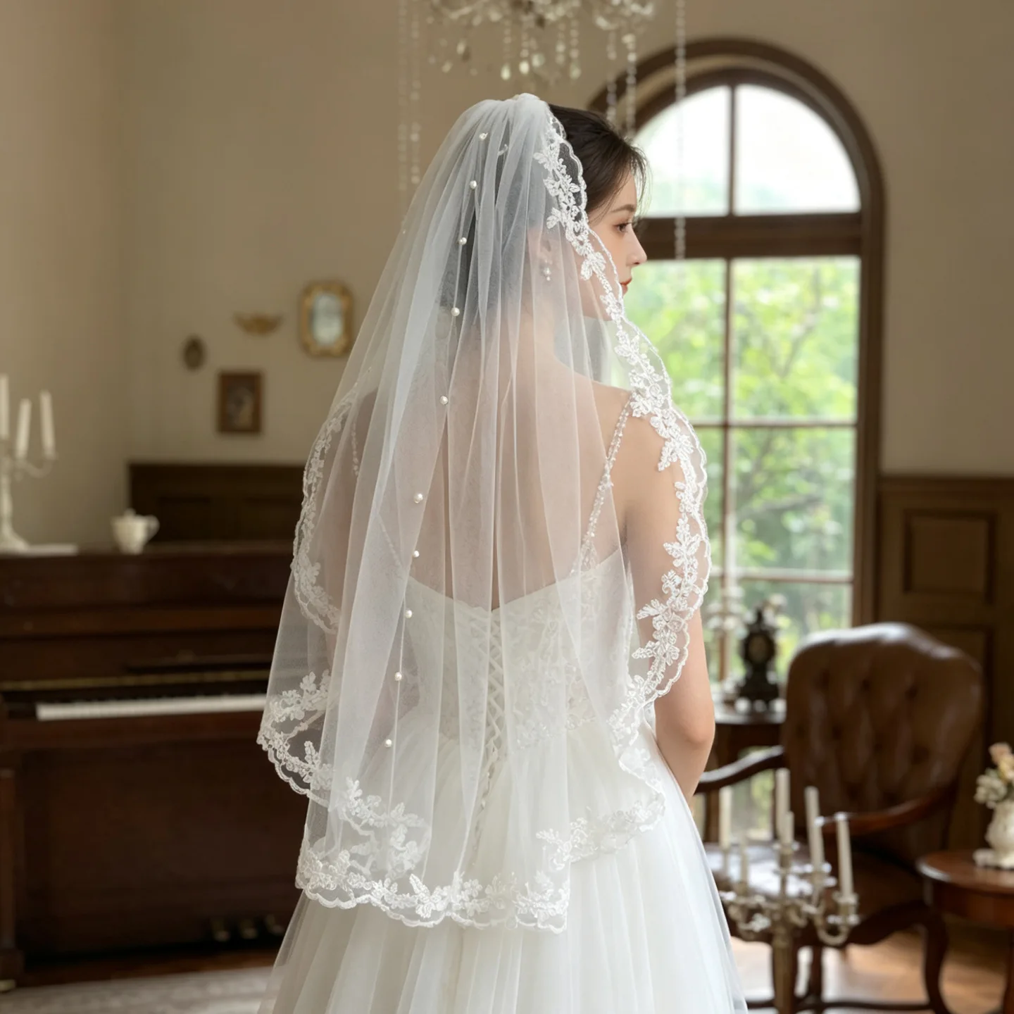 SLBRIDAL Einlagiger Spitzenblumenkanten-Perlen-Brautschleier mit Kämmen Hochzeitsschleier Hochzeitsaccessoires für Braut Hochzeit Damen – Detail 2