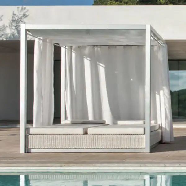 Hot Sale Modern Luxury Outdoor Furniture Beach Poolside Double Sunshade Leisure Daybed