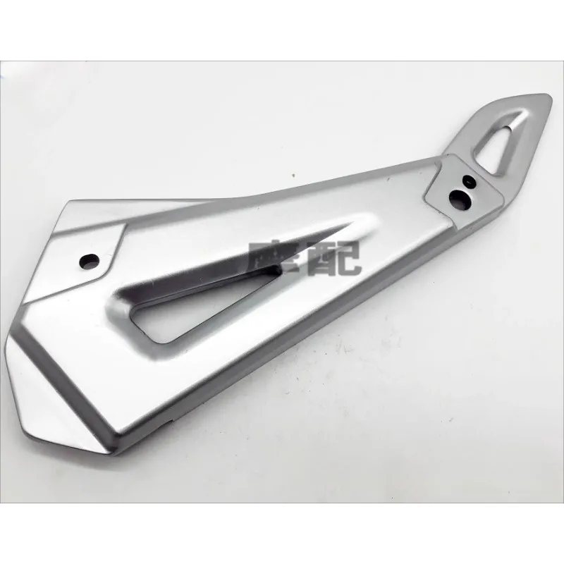 1 paar Motorrad Hinten Pedal Aluminium Dreieck Bord Fußstütze Halterung Für Suzuki EN125 EN125-2A HJ125-7A EN 125 125cc