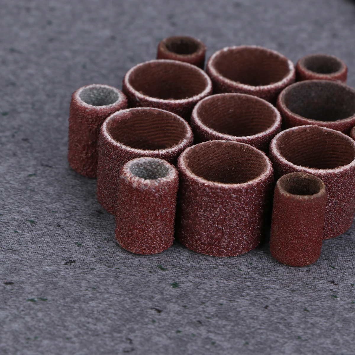 

64pcs Sandpaper Ring Pet Nail Polishing Bands Drill Bits Dog Nails 3 17mm Rod Grits Sanding Tool Pet Supplies