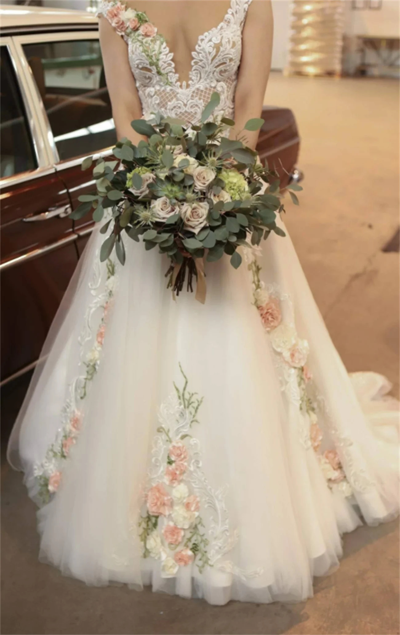 

2024 Casual Dresses Garden 3D Flower Leaf Lace Wedding Dresses Gowns Modest Backless A-line Long Tulle Bridal Floral Party