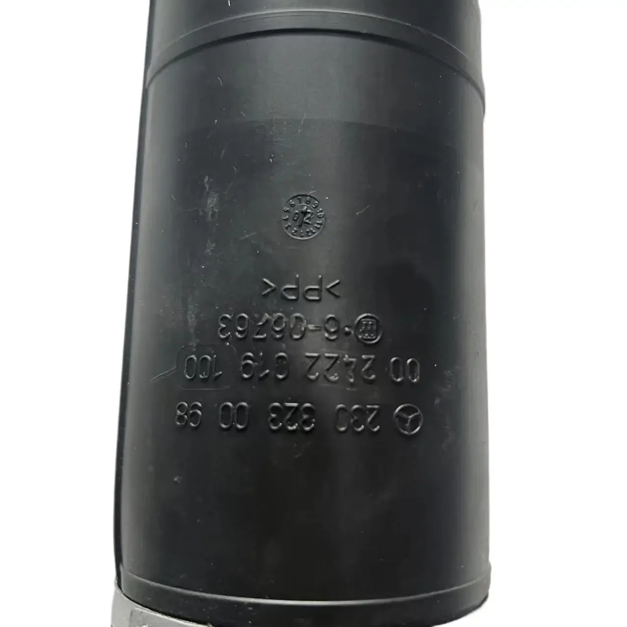A2710703501 A2710702201 A2710703701 nova bomba de combustível de alta pressão precisa para Mercedes M271 820/860 nova bomba de combustível de alta pressão