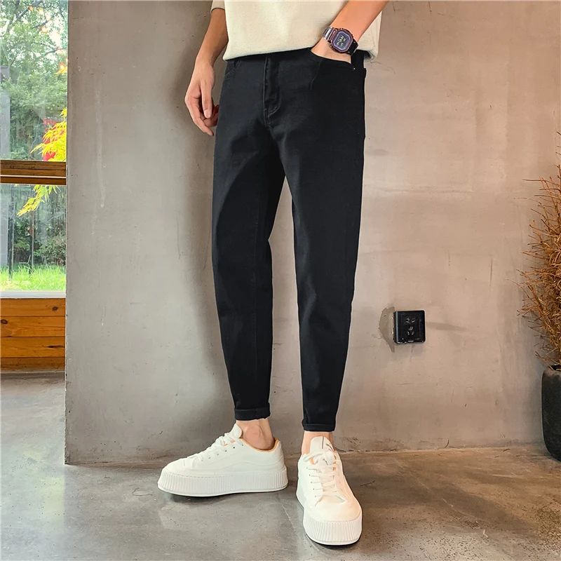 2024 New Men\'s Streetwear Slim Straight White Jeans Smart Casual Denim Trousers Y2k Clothing Fashionable Ninth Pants