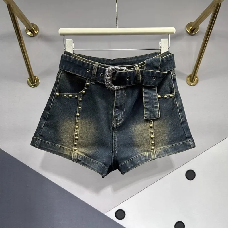 Heavy Industry Rivet Short Denim Shorts Women's Spring Summer 2024 New Retro Color Slimming Bag Hip Wide Leg Hot Pants