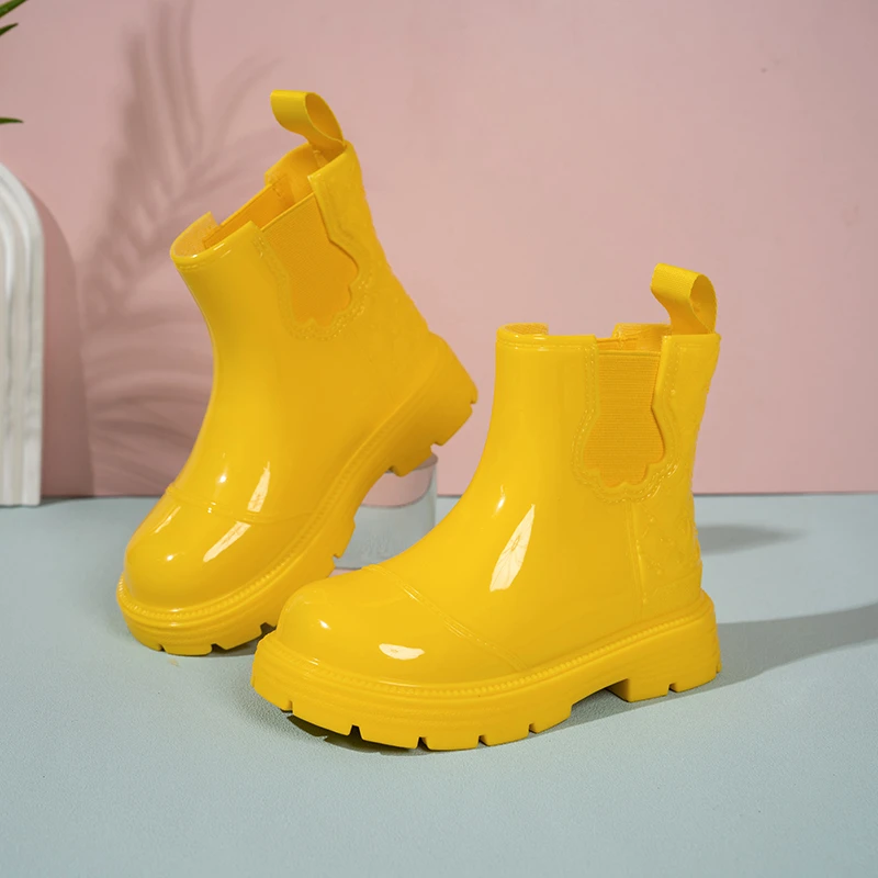 Kinder-Regenstiefel in Unifarben, wasserdicht, rutschfest, mit dicker Gummisohle, für Jungen und Mädchen, ideal für den Regen, den Alltag und den Einsatz im Freien. – Detail 6