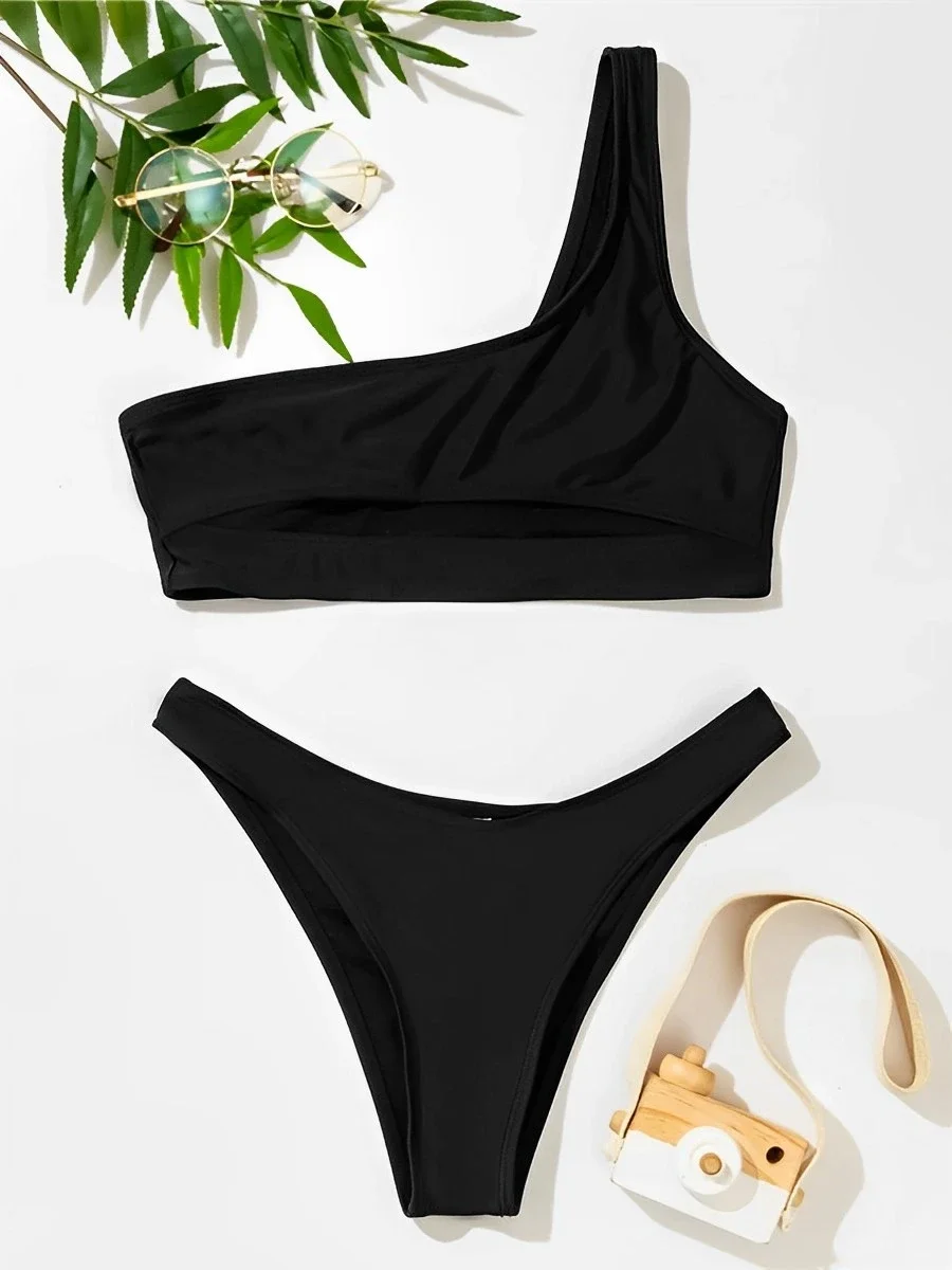 2025 Costume da bagno bikini a due pezzi con una spalla scavata Costumi da bagno donna Bagnanti femminili Costume da bagno Costume da bagno Beachwear