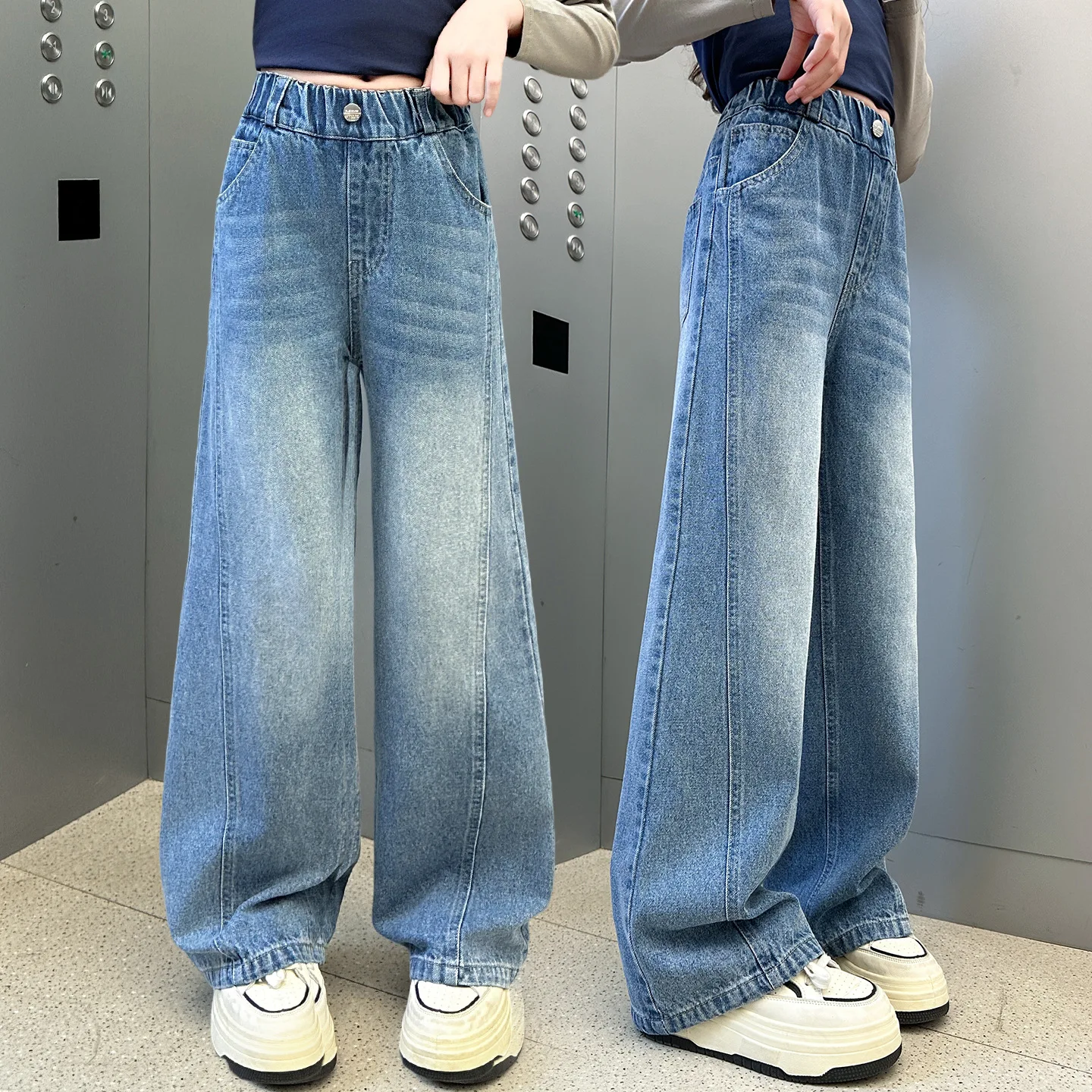 

Girls' Denim Pants Patchwork Scimitar Denim Pants New Loose Straight Pants for Autumn Suitable for Ages 7-14