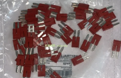 

10 шт./лот NSYTRAL102 NSYTRAL22 клеммная перемычка, новый оригинальный запас