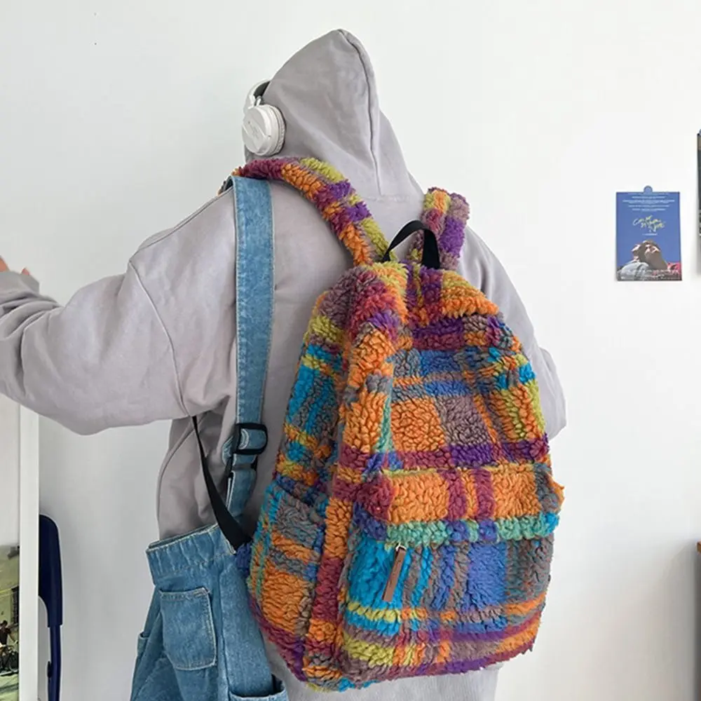 Große Kapazität bunte karierte Rucksack geometrische Streifen adrette trend ige Umhängetasche koreanischen Stil Lamm Fleece Rucksack Mädchen