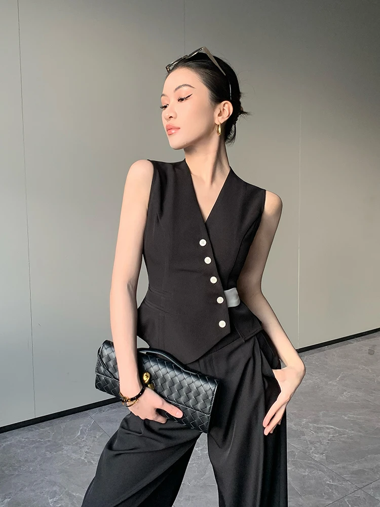 

Ele Casual Women's Top Versatile Summer Faionable Lightweight Luxury irt Casual Match All Seasons Polyester Blend