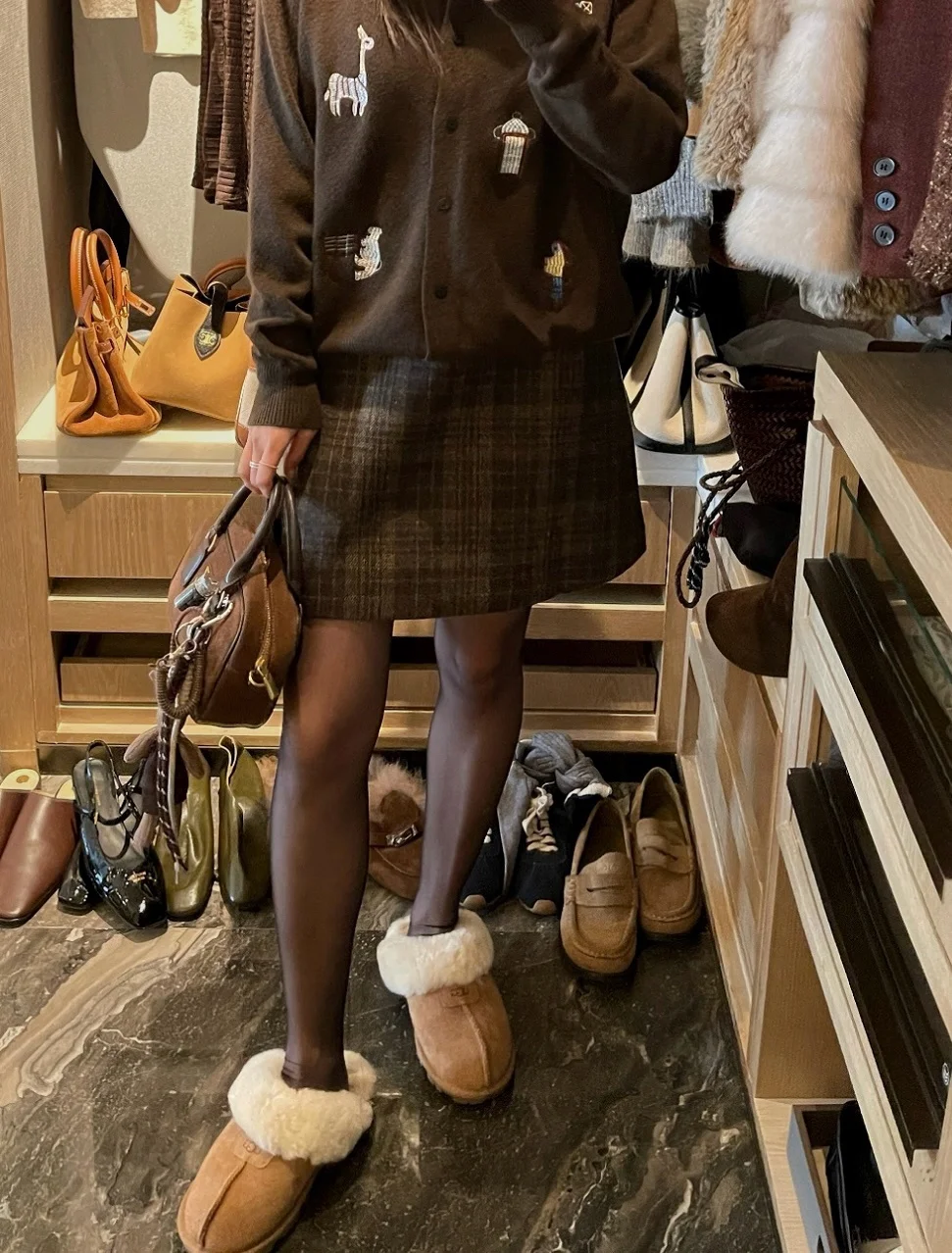 

Юбка UKILAU в корейском стиле с высокой талией, А-силуэт, женская, осенне-зимняя, в клетку, утягивающая, короткая, для повседневной носки, из полиэфирного волокна