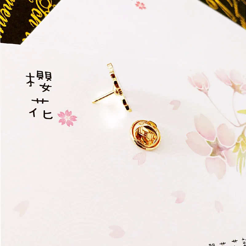 1pcs Cherry blossoms Metal Badges Safety Pins For Clothes Badges Fashion Brooch Icons On Backpack Decorative BDG7803