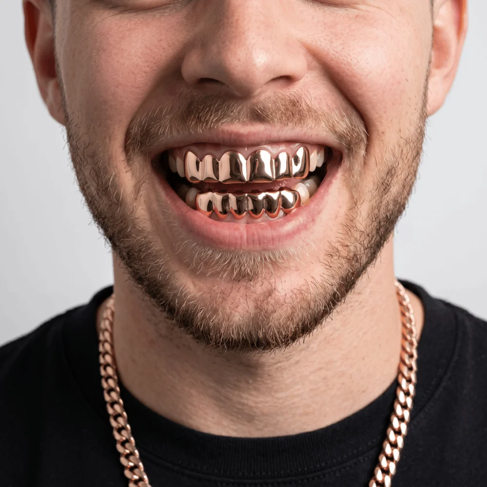 Fashion Top Bottom Set Teeth Grillz Durable Shiny Glossy Dental Grills Unique Comfortable Halloween Tooth Fashion Accessory