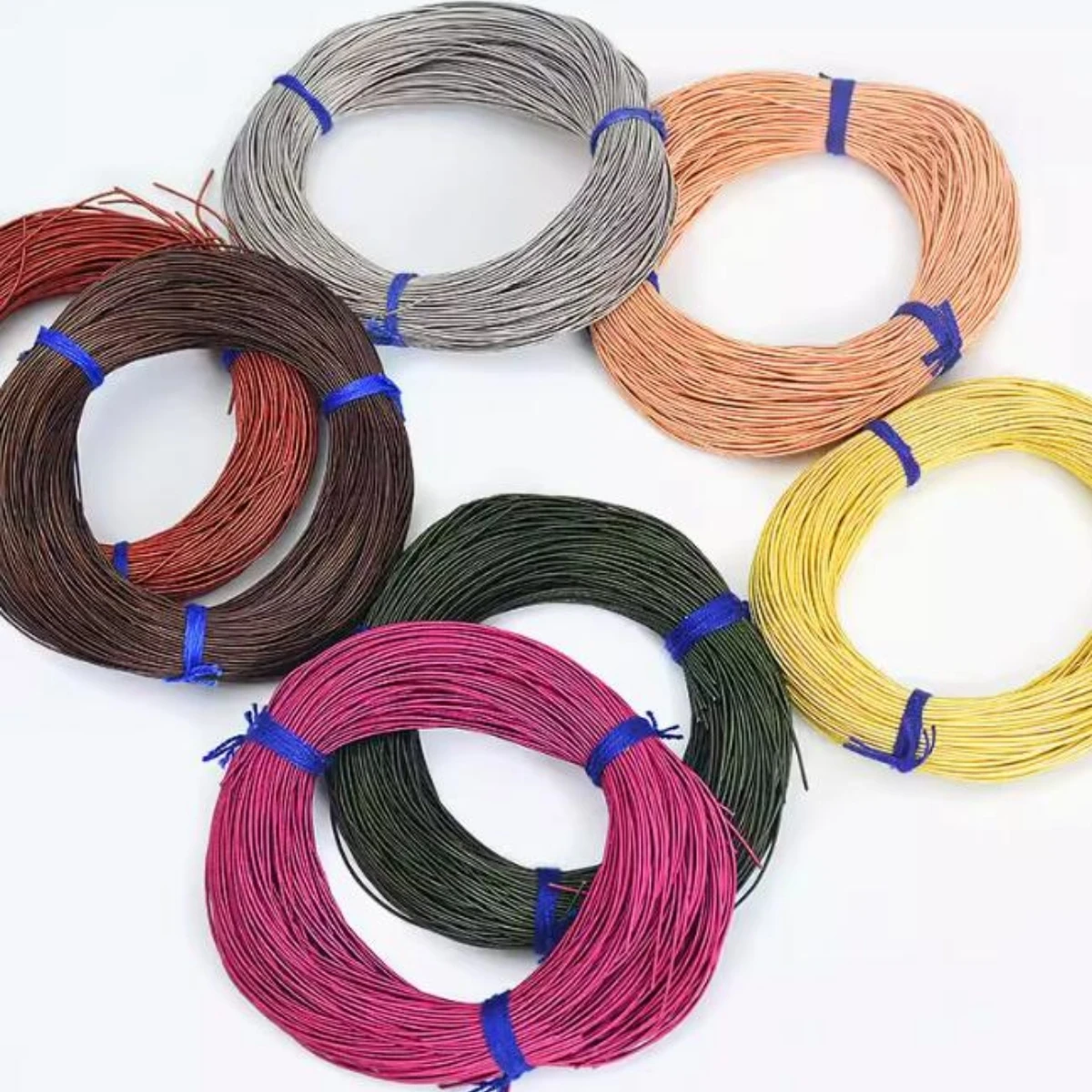 Duro Filo di Seta Per Cucire Ricamo Fili e cotoni per ricamo Kit FAI DA TE Filo Per Cucire Strumenti Accessori Creativo Materiale