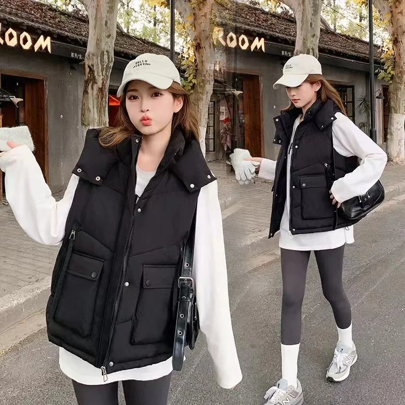 2025 Big Pocket Loose Hooded Vest Women Winter Fashion Warm Short Sleeveless Parkas Solid Color Lightweight Puffer Waistcoats