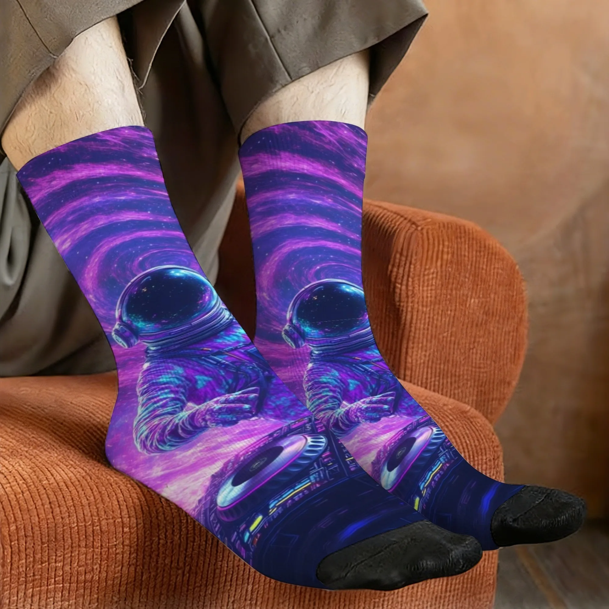 

Harajuku Retro Cyber ​ ​ Мужские носки на тему психоделического астронавта, новая туманность, космический стиль, повседневные носки, сумасшедшая вечеринка, праздничный подарок