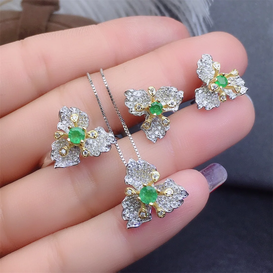 

Natural Colombian Emerald Set Free Shipping Women's Sterling Silver 925 Jewelry Wholesale Elegant Women's set for Christmas