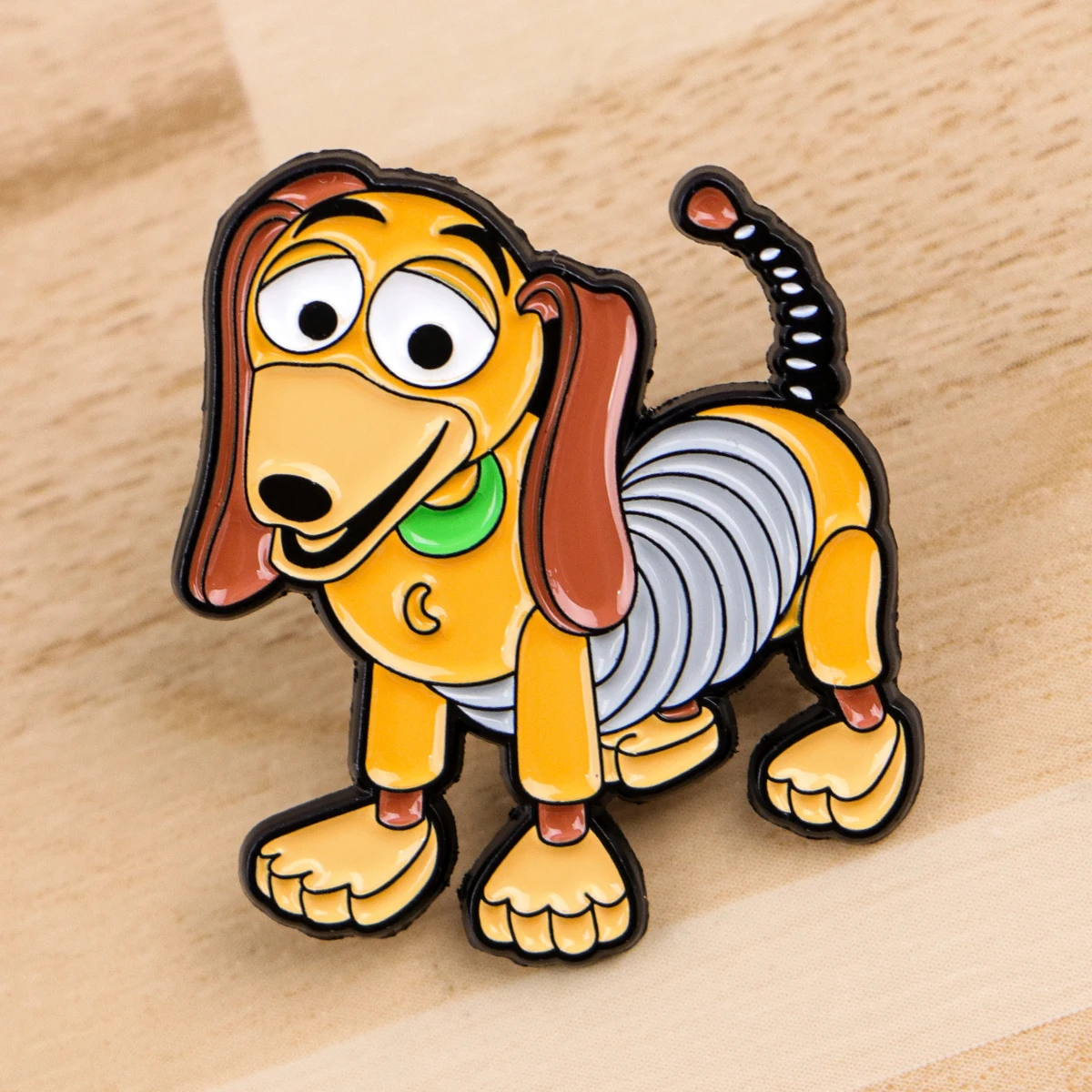 

Cute Dog Enamel Pin Animal Brooches Badges Lapel Pins for Backpack Jewelry Decorations Cosplay Accessories Party Gift Kids Toys