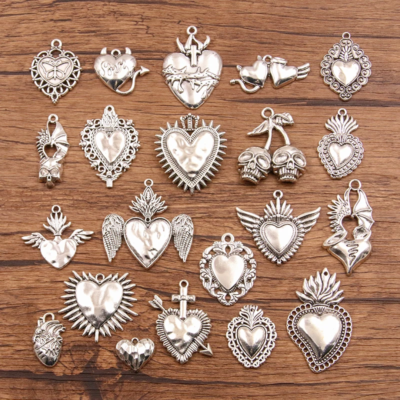 6PCS 26 Styles Mixed Alloy Antique Hollow Heart Skull Love Wing Charms For Jewelry Making DIY Handmade Animal Halloween Pendant