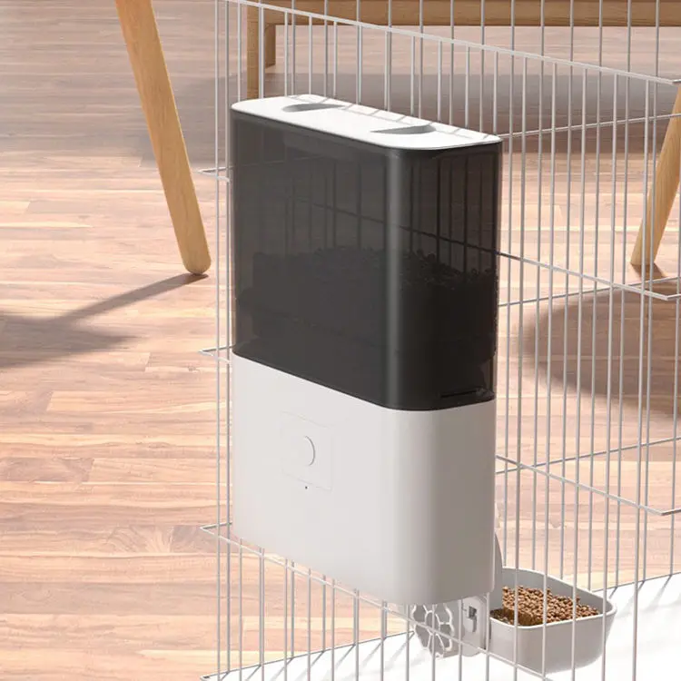

STLF 2.3L Plastic Pet Feeder Smart Button Remote Portion Control Timed Feeding Hanging Cage Design for Convenient Pet