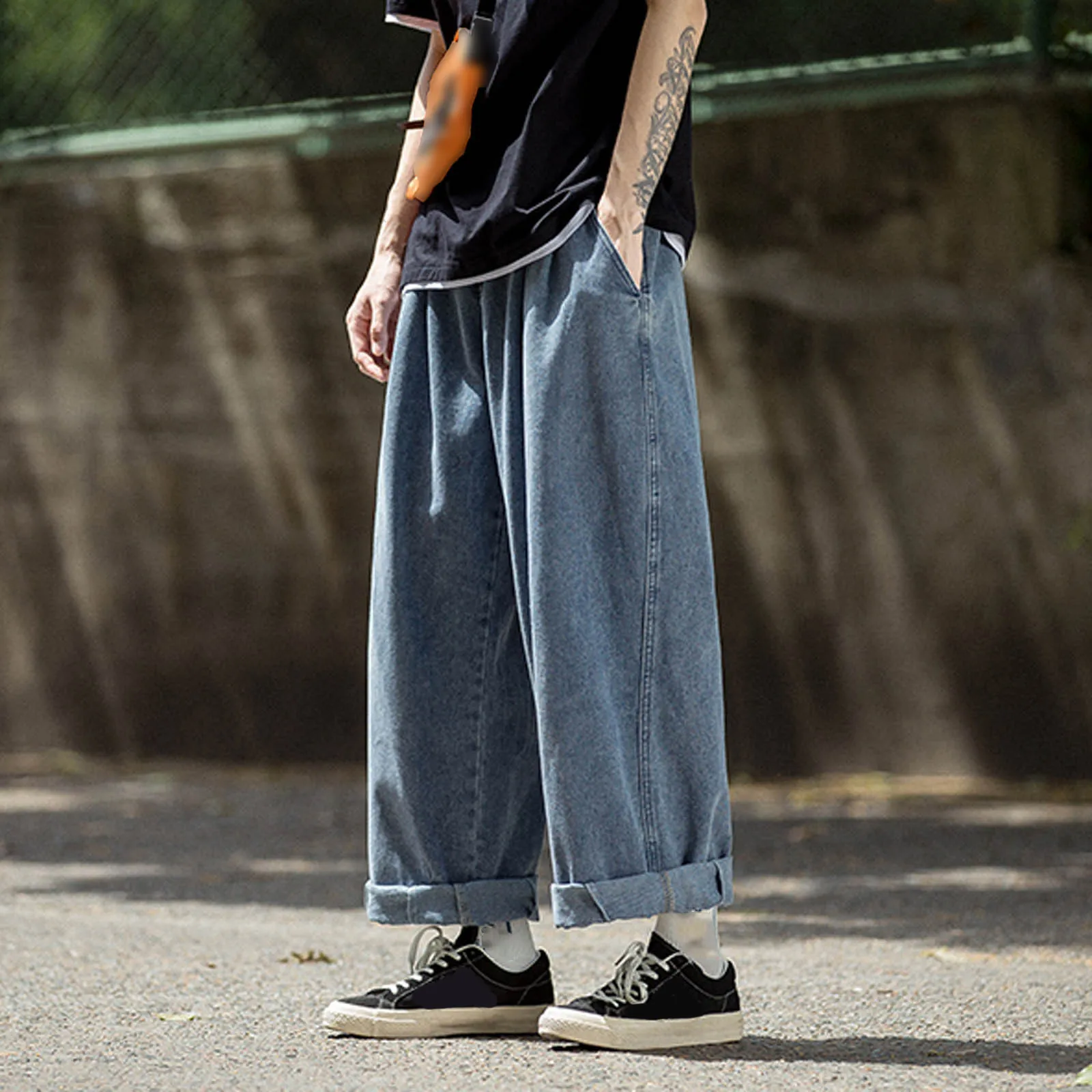 Fashion Casual Plus Size Wide Leg Trousers Loose Fit Elastic Waist Street Wear Street Jeans Comfy Pocket Denim Pants Men