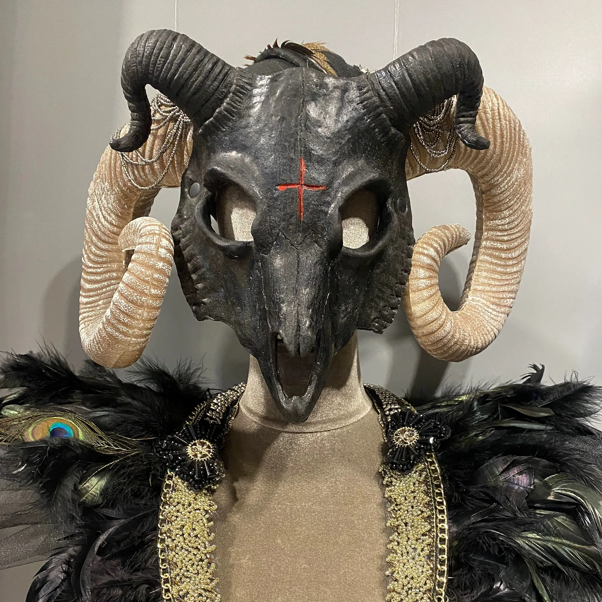 Costume cosplay maschera a pieno facciale Steampunk Ram Goat per uomo donna, festa punk Halloween Masquerade Stage Photo Prop