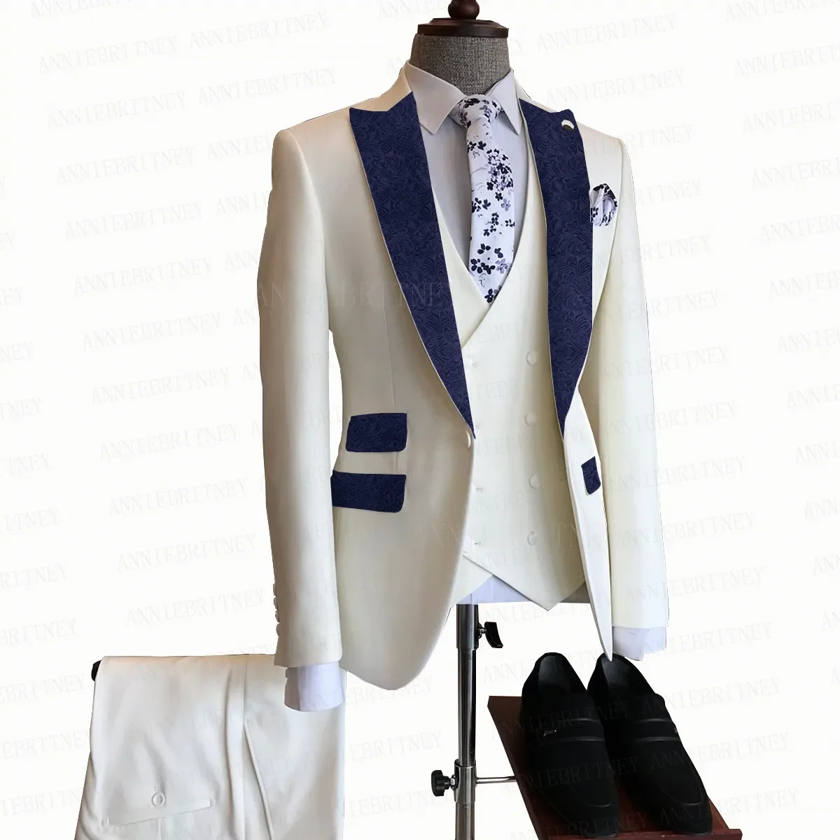 2024 Blue Formal Wedding Elegant Men Suit Groom Tuxedo Prom Jacquard Peak Lapel Slim Fit Blazers High Quality Custom 3 Piece Set