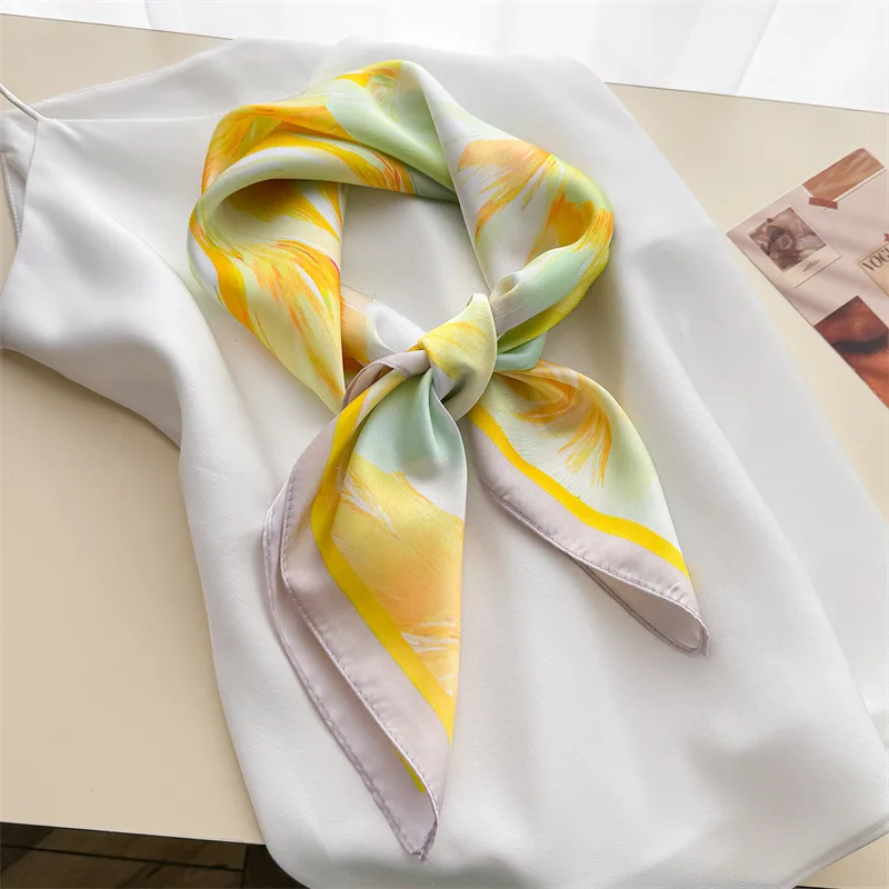 Spring and Summer New Atmosphere Printed Scarf Silk Superior Sense Sun Protection Shawl Neck Square Scarf Silk Scarf