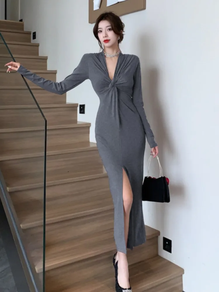 

Autumn French Vintage Midi Dress Women Long Sleeve V-neck Folds Slim Bodycon Bottom Splited Vestidos Elegant Evening Party Robe