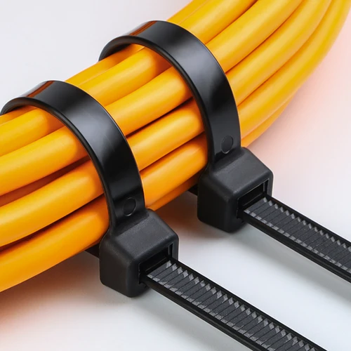 Imagen 2 del producto 100pcs nylon tie - up con cable de plástico autobloqueo tie - up con cable de fijación envuelto con cremallera tie - up con cable negro y blanco 5mm * 200mm 300mm 400mm 500mm 700mm