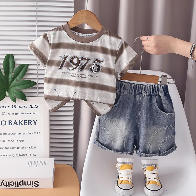 Baby Boy Summer Outffits Kids Clothes 2026 New Children's Casual Striped Digital Print Short Sleeve T-shirts + Denim Shorts Suit
