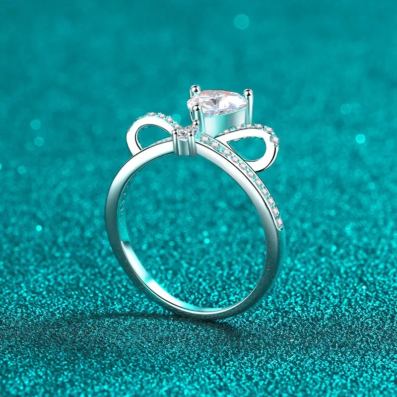 Anéis Coração em uma Batida para Mulheres, Anel de Diamante Moissanite 18k, Mesões de Platina Pt950, Jóias Casamento, 1 quilate, Pedra Principal