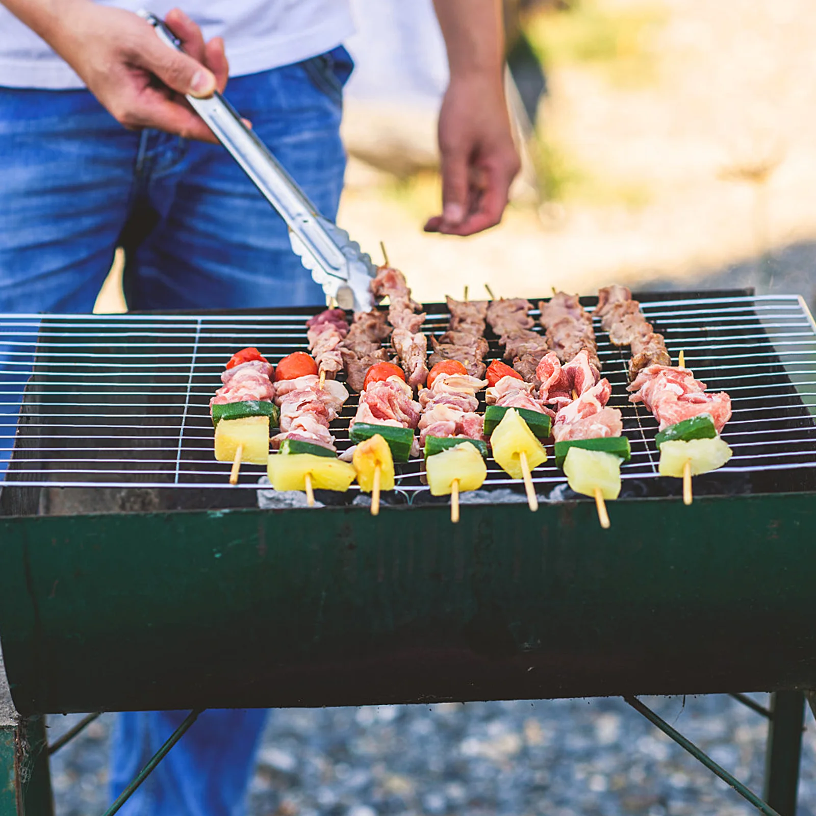 

Barbecue Grill Grate Stainless Steel Cooking Grid Wire Mesh Replacement Cooking Grate for Outdoor Bbq Steak Chicken Burgers