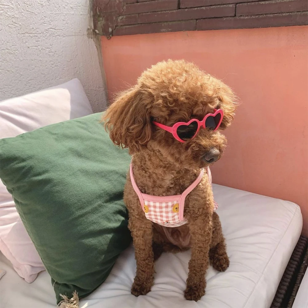 New Fashion Pet Dog Cat Sunglasses Cute Heart Shape Cats Glasses Eye-Wear For Small Dogs Cat Yorkie Teddy Chihuahua Party Decor