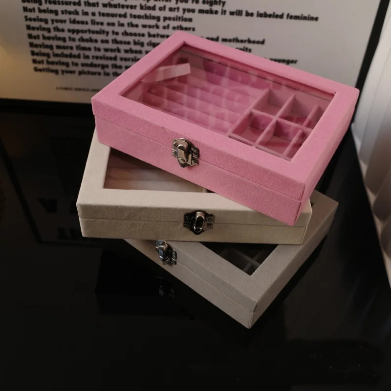 

Элегантная портативная шкатулка для украшений, бархатный пылезащитный футляр для серег, ожерелий, колец и часов