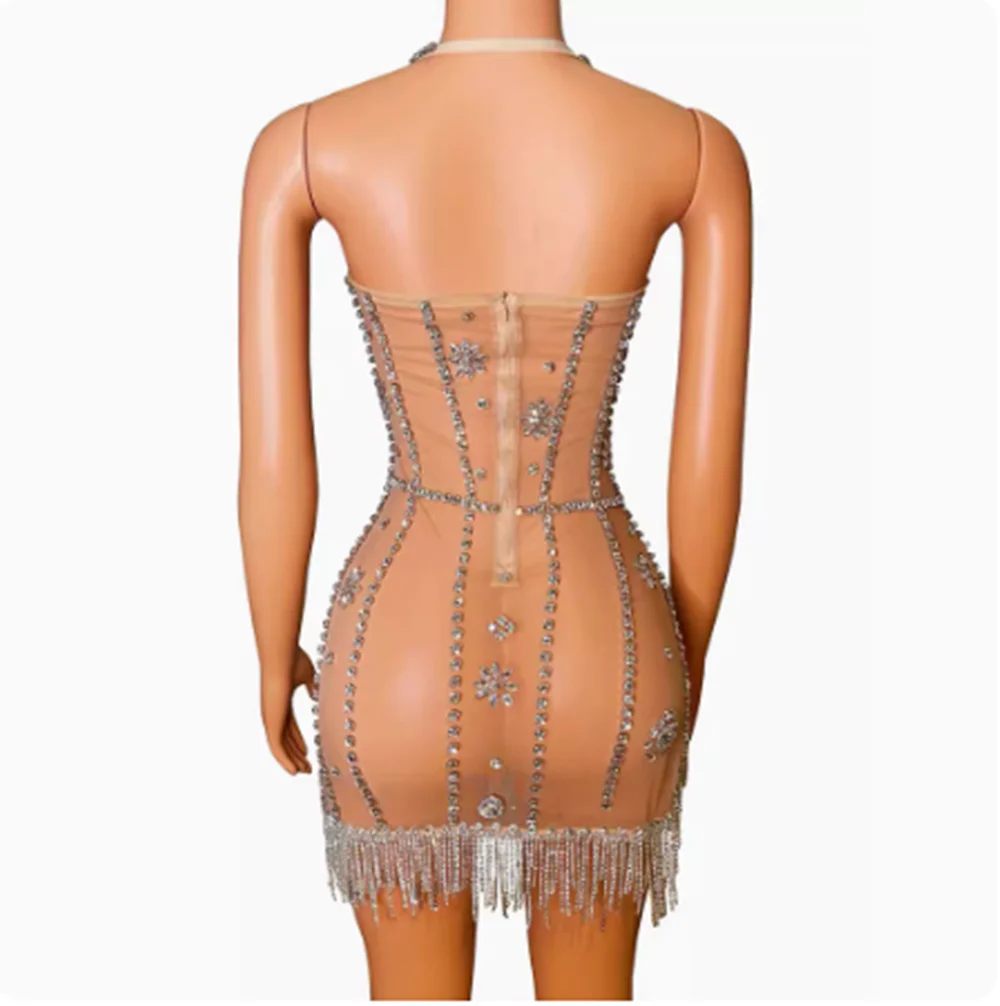 Nieuwe Damesmode Sexy Bh Sling Luxe Hete Diamant Kwastje Zware Industrie Tas Hip Mouwloos Design Zin Avondjurk