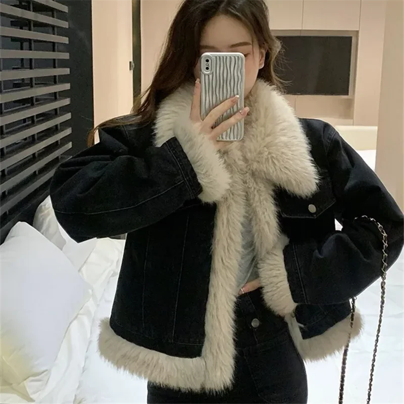 new Fashion Denim Coat Women Autumn Winter Vintage Loose velvet Cotton-padded Clothes cardigan female Short Jeans jacket T521