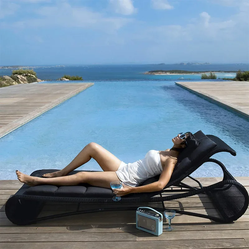 Rattan bed outdoor hotel swimming pool courtyard garden beach leisure chairs homestay balcony rain