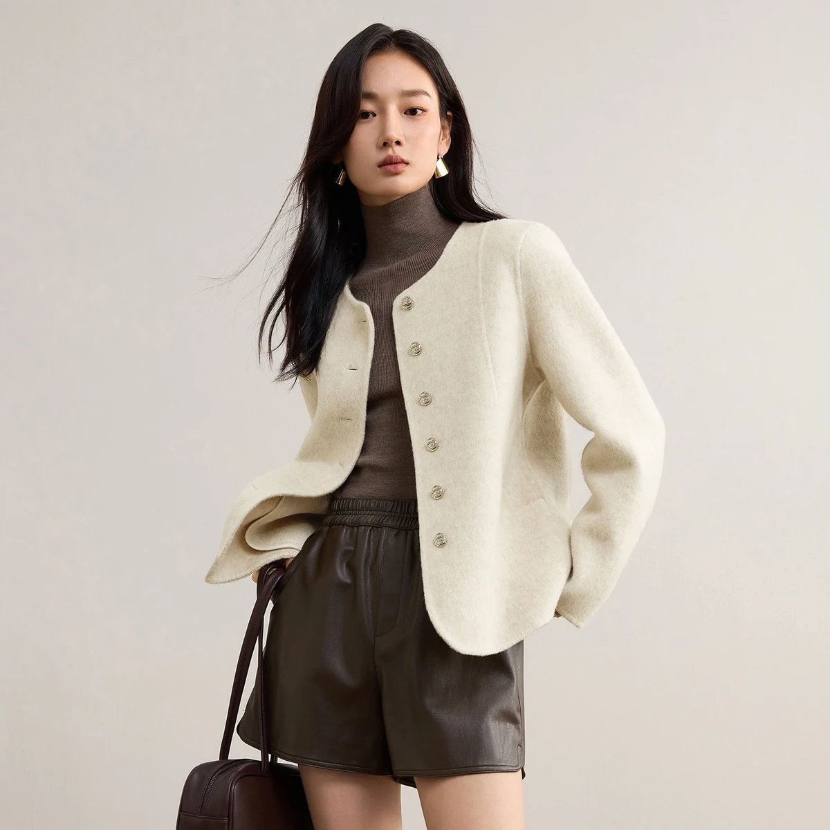 

SENTUBILA женские шерстяные топы 2025, зимняя офисная женская верхняя одежда с круглым вырезом, женские куртки с прямыми карманами и длинными рукавами W54OF8772