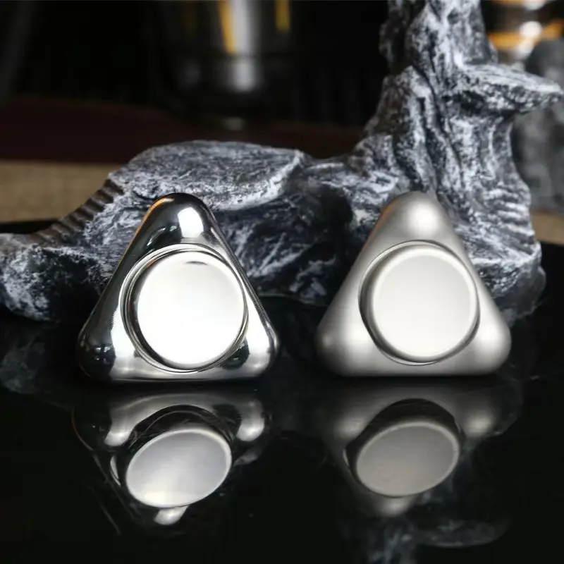 Fidget Spinner de acero inoxidable, giroscopio silencioso de 3 puntos para aliviar el estrés, juguetes de enfoque EDC ADHD a granel para adultos, regalos de oficina