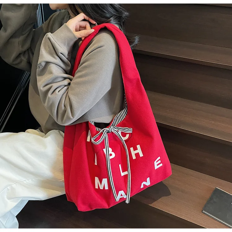 Large Capacity Shoulder Bag Trendy Women's Tote Bag with Personalized LetterCommuting Class Leisure Double -Sided Handbag Women