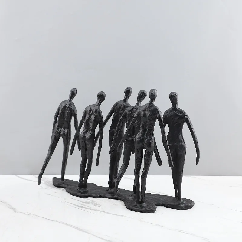 Modern simplicity and high sense of abstract cast iron six people figure art decorative ornaments TV cabinet home decoration