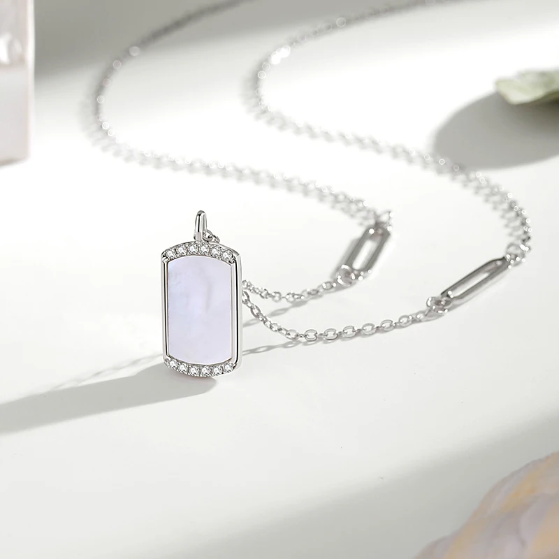 925 Silver Square Shield Inlaid White Mother-of-pearl Necklace For Women Casual Fashion Simplicity Choker Shell Zircons Pendant